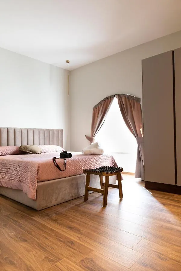Frühstückspension Corte Trento - Exclusive Rooms Bitonto
